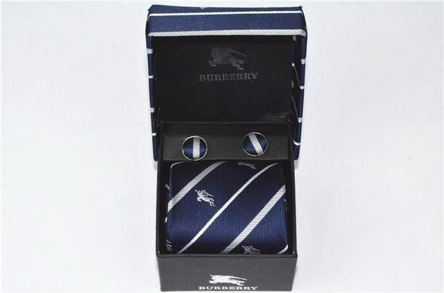 Burberry Ties 40